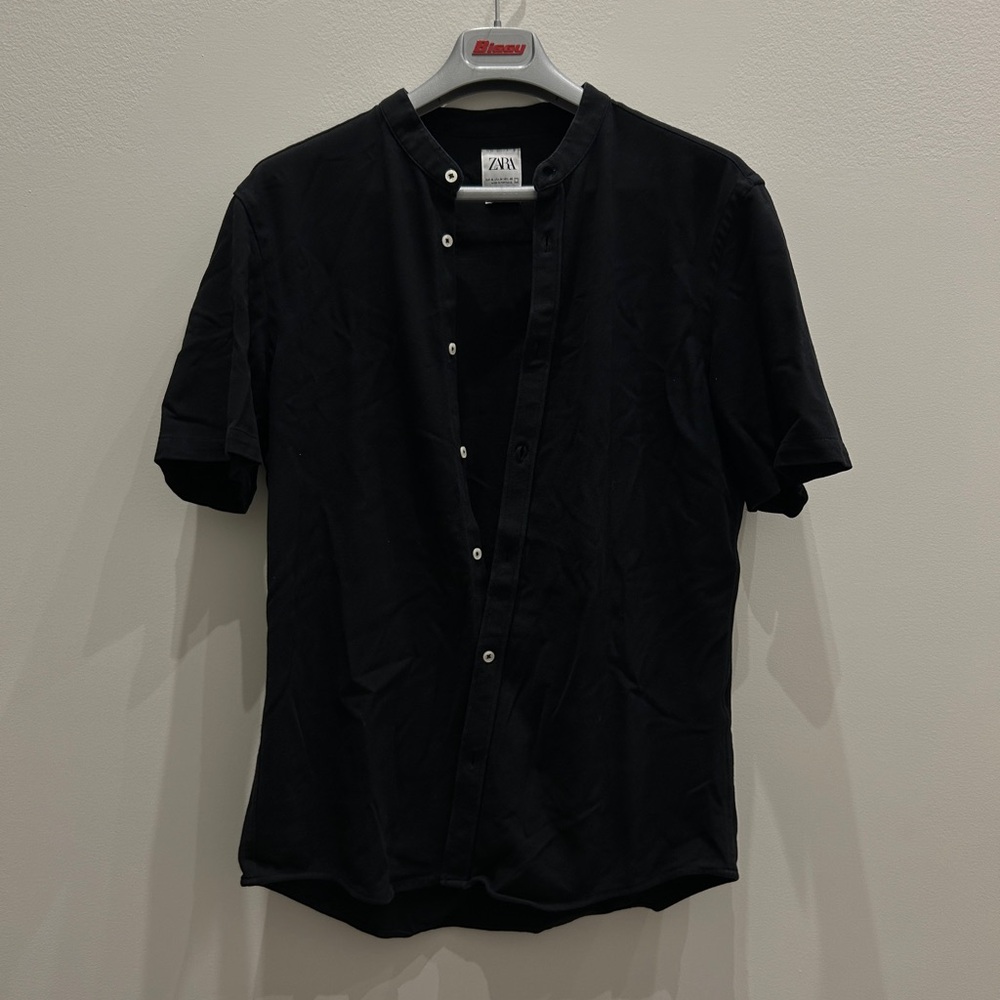 Zara Men's Black Casual Button Down Shirt